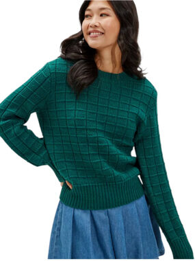 American Eagle Crew Neck Sweater Medium Emerald Green
